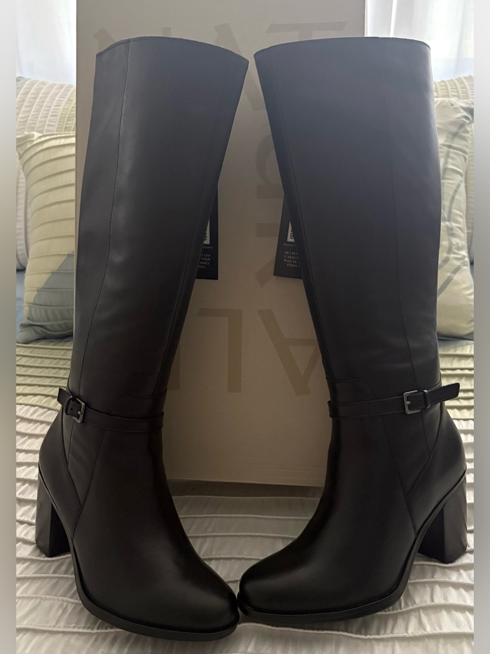 Naturalizer Women's Kalina Knee High Boots. Black Leather Boots Size 7 Wide